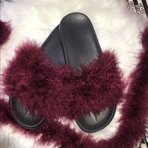 Slippers with red wine marabou fur